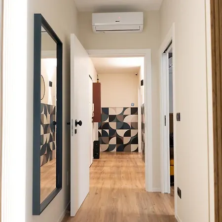 Calvani23 Luxury House Apartament *