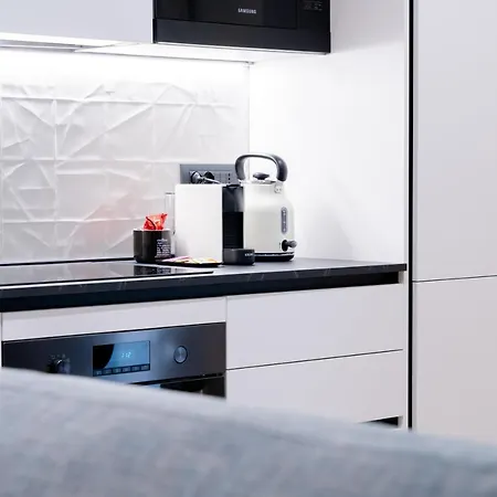 Calvani23 Luxury House